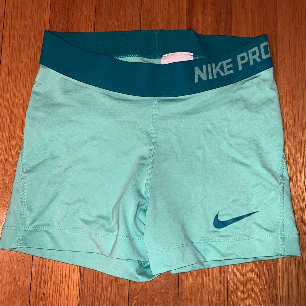 Nike-Pro Training Shorts